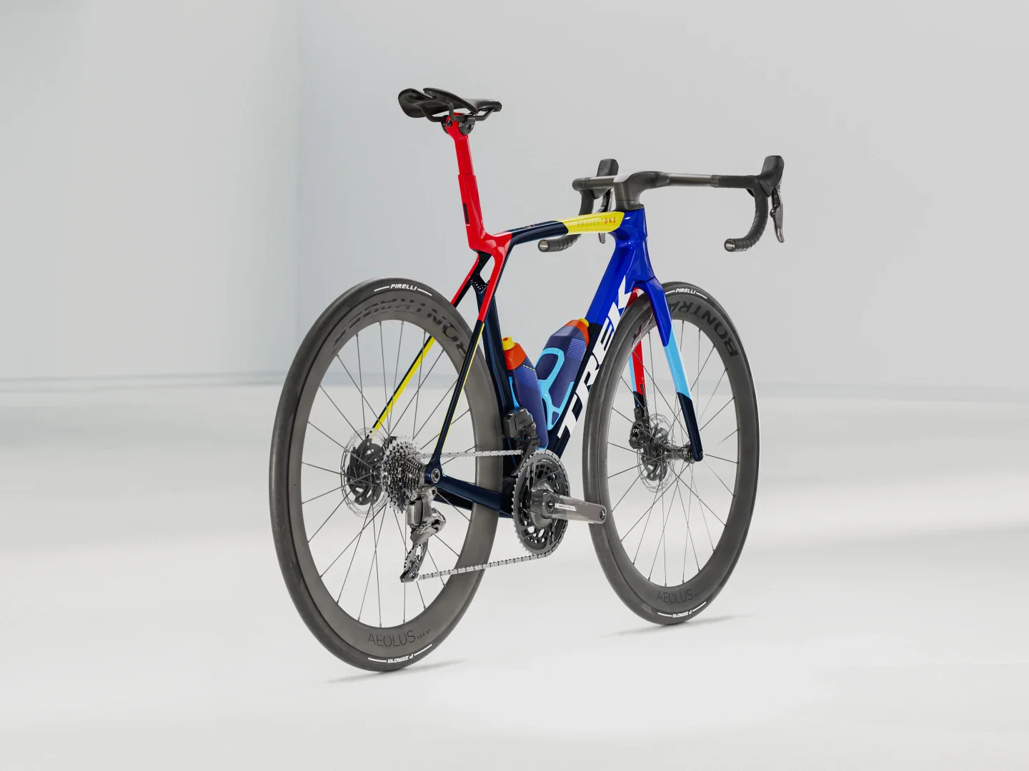 Madone SLR 7 AXS Gen 8 - Image 11
